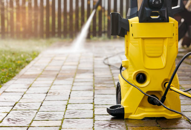 Animal Enclosure Cleaning in Paramount Long Meadow, MD